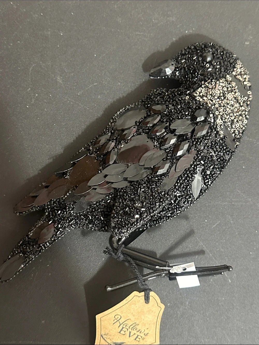 Hallow’s Eve Halloween beaded crow 🐦‍⬛ decor